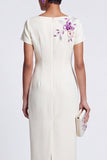 Blanche midi à paillettes et col bateau, robe de travail fourreau avec broderie florale