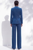Costumes féminins bleu roi à revers simple poitrine et crantés verticales