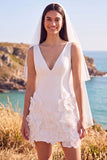 Robe de mariée courte fourreau à col V avec fleurs 3D