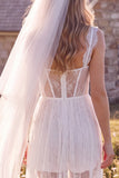 Robe de mariée maxi blanche avec corset et dentelle, pour elopement
