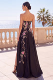Robe longue de cérémonie sans bretelles avec broderie florale noire, ligne A avec fente latérale