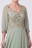 Robe longue Mother of The Bride à manches courtes en A, ligne en A, long à perles bleu marine et à manches courtes