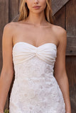 Robe courte courte de douche nuptiale en dentelle en ivoire en dentelle bodycon, perlée et froncée, courte
