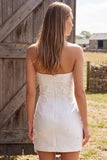 Robe courte de douche nuptiale Bodycon Bodycon Ivoire Bodycon Perles Sans Bustiers, avec une fleur 3D