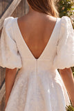 Robe courte de douche nuptiale ivoire à col en V à manches bouffantes jacquard