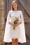 Robe de douche nuptiale courte en dentelle en dentelle en ivoire avec cape