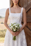 Robe de douche nuptiale midi midi à col carré en Aline en ivoire