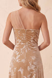 Robe longue d'invitée de mariage champagne ligne A à une épaule en velours