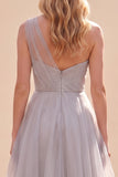 Robe longue grise ligne A à une épaule en organza, mère de la mariée