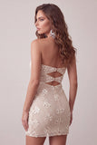 Robe courte de rentrée courte découpée en ivoire bodycon avec des sequins