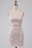 Robe courte de rentrée courte découpée en ivoire bodycon avec des sequins