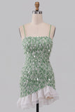 Verte moulante à paillettes, robe de bal courte à col carré avec ourlet asymétrique à volants