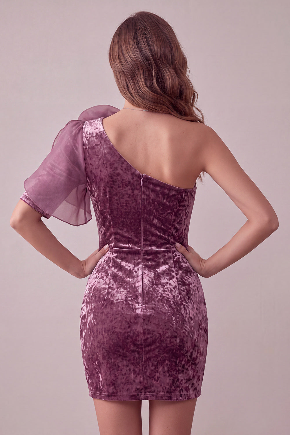 Mauve vintage moulante en velours à une épaule avec fleur 3D, robe de cocktail courte