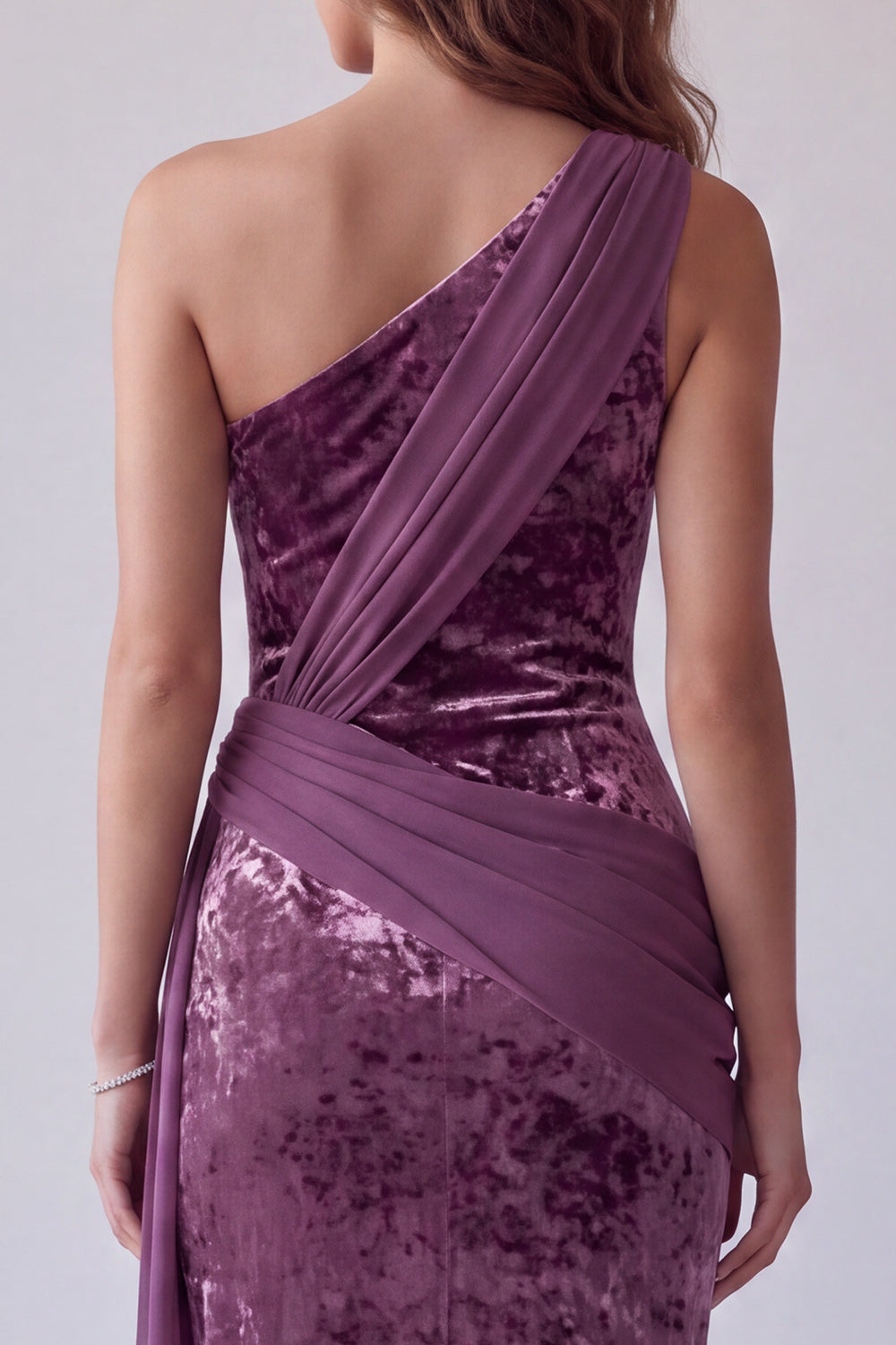 Longue robe formelle longue drapée drapée en velours mauve vintage vintage