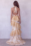 Robe longue formelle champagne à encolure dos-nu ligne A à étages avec volants