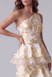 Robe de cérémonie longue champagne asymétrique à une épaule avec volants