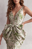 Robe de cérémonie longue sirène sauge poussiéreuse à col V, asymétrique haute-basse avec nœud