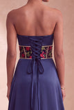 Corset bleu marine en satin fourreau fleuri sans bretelles longue robe formelle longue