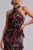 Robe noire de mère de la mariée à col nu à col nu, en velours fleuraux longs et fourreau