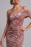 Robe Mère de la Mariée en velours Desert Rose Velvet asymétrique à une épaule froncée