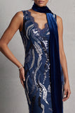 Robe longue de la mère de la mariée en dentelle bleu marine foncé en dentelle marine avec drapé