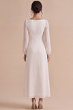 Robe de fiançailles longue blanche à col carré à manches longues