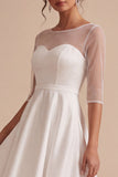 Robe de fiançailles à encolure blanche à encolure illusion haute-basse asymétrique asymétrique avec des manches 3/4