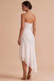Robe de fiançailles sans bretelles blanche à ourlet fleuri appliquée asymétrique à ourlet haut-bas