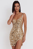 Sequins miroir dorés, tulle bodycon épais, bretelles épaisses, robe courte de rentrée à la maison avec fente latérale