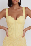 Corset jaune clair, perles, appliques floraux, longues bretelles, bodycon, robe courte de rentrée,