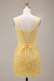 Corset jaune clair, perles, appliques floraux, longues bretelles, bodycon, robe courte de rentrée,
