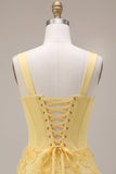 Corset jaune clair, perles, appliques floraux, longues bretelles, bodycon, robe courte de rentrée,
