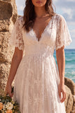 Robe de mariée blanche à col V à manches papillon ligne A asymétrique haute-basse avec dentelle