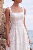 Robe longue de mariée blanche ligne A à col carré, à paillettes avec appliqués