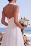 Robe de mariée blanche ligne A à col V asymétrique haute-basse