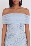 Robe cocktail bleu ciel épaule dégagée paillettes à volants en tulle