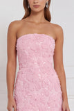 Robe longue de demoiselle d’honneur rose sans bretelles rose à fourreau fleuri appliqué