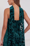 Robe longue de demoiselle d’honneur en velut noir, fourreau sans bustier, froncée et brûlée, avec écharpe au col