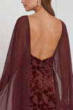 Robe longue de demoiselle d'honneur en velours brûlé noir à col V avec cape