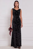 Robe longue de demoiselle d'honneur olive fourreau à col drapé en velours brûlé