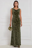 Robe longue de demoiselle d'honneur olive fourreau à col drapé en velours brûlé