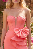 Corset jaune bodycon avec bordure perlée Robe courte de retour à la maison avec détail de nœud latéral