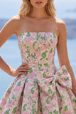 Robe de rentrée rose A-Line sans bretelles florale Jacquard Short Homecoming avec nœud