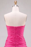 Robe courte de rentrée à la maison en fuchsia, découpe sans buses, ligne en A, avec ourlet à volants