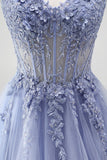 Robe de soirée longue bleu poussiéreux ligne A avec corset transparent, paillettes et broderies florales