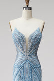 Robe de soirée coupe sirène sans bretelles avec perles bleu clair