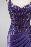 Robe de soirée longue violette en satin, coupe sirène, avec corset, paillettes, fronces et fente