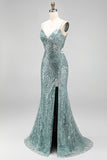 Robe de soirée longue verte poussiéreuse à paillettes, avec des perles, à col V et à fines bretelles, coupe sirène avec une fente