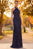 Robe de cérémonie longue coupe fourreau bleu marine avec de fines franges