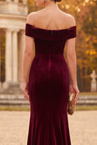 Robe de cérémonie longue en velours bourgogne coupe sirène à épaules dénudées
